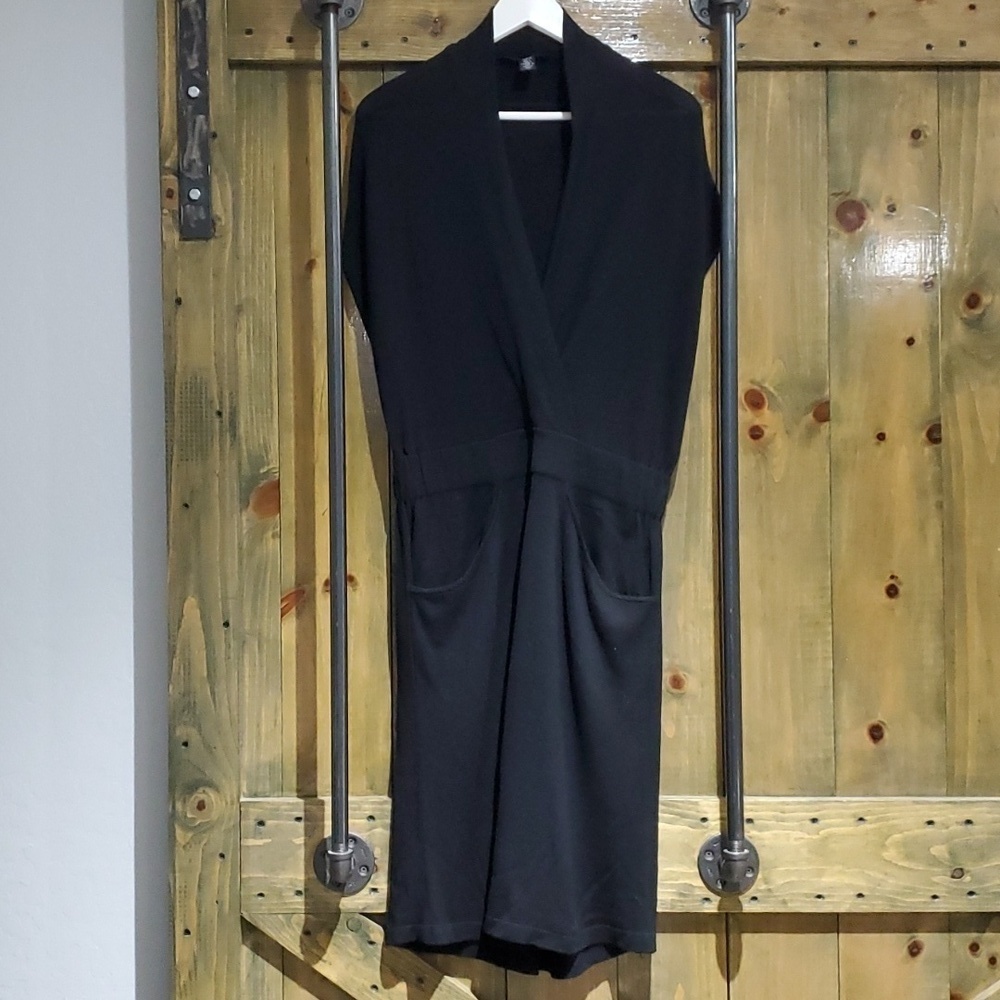 KENNETH COLE BLACK CASUAL DRESS SIZE LARGE POCKETS MINIMALIST CLASSIC